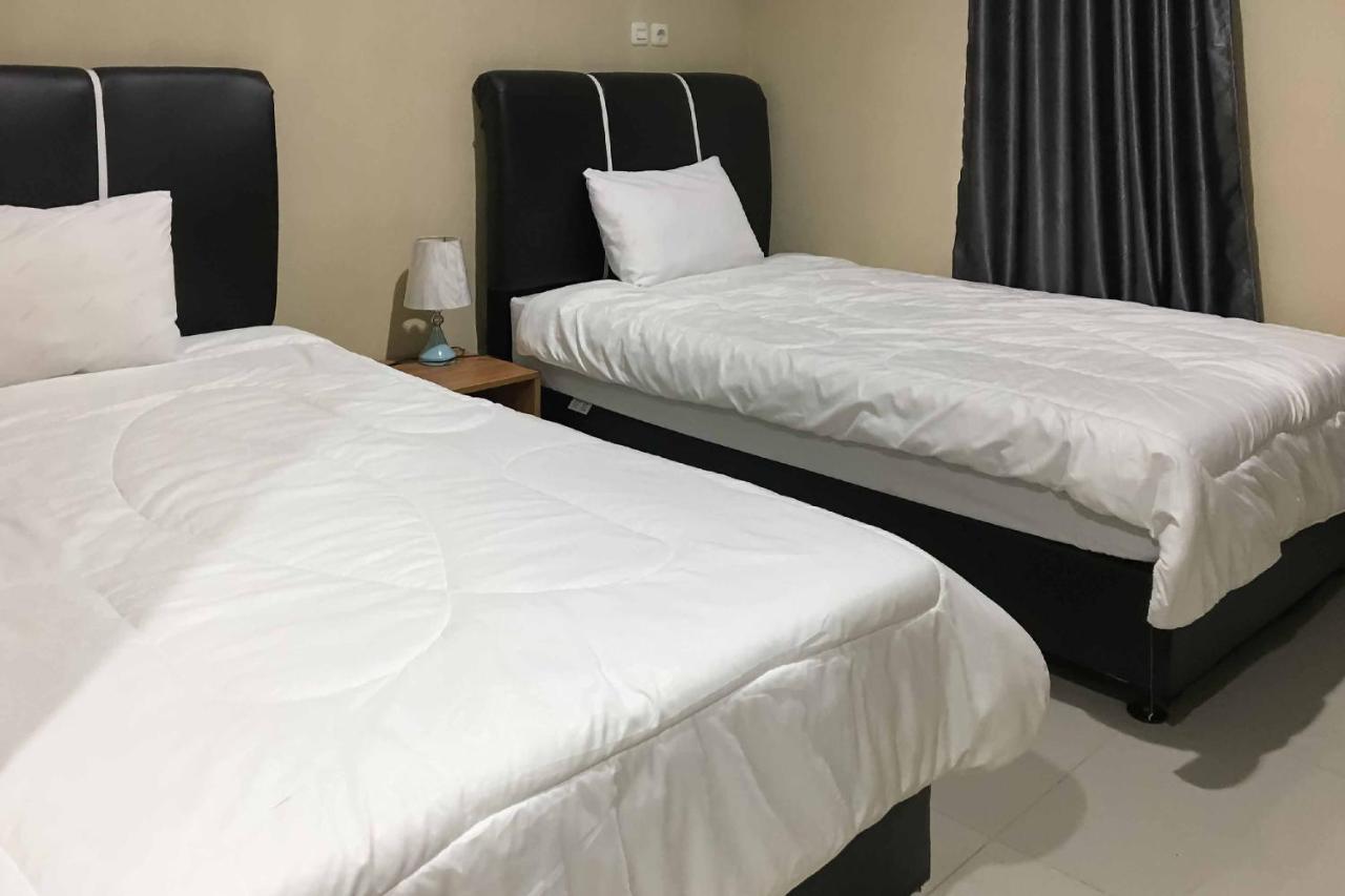 Wisma Syariah UINSU Medan RedPartner Bagian luar foto